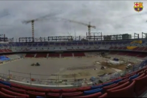 完成画线工作巴萨晒诺坎普翻修延时视频，配文：我们的家